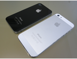 Apple iPhone 5S 4G LTE Unlocked Phone (SIM Free) whiite